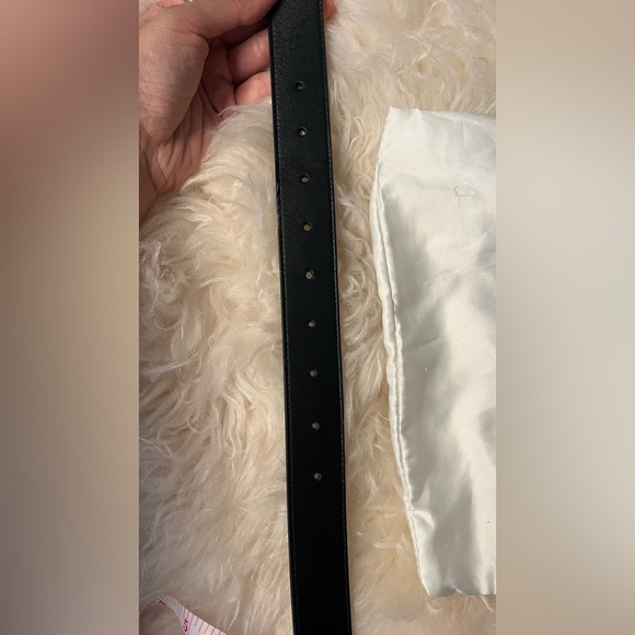 Gucci marmont gold buckle belt 100% authentic - Picture 4 of 6